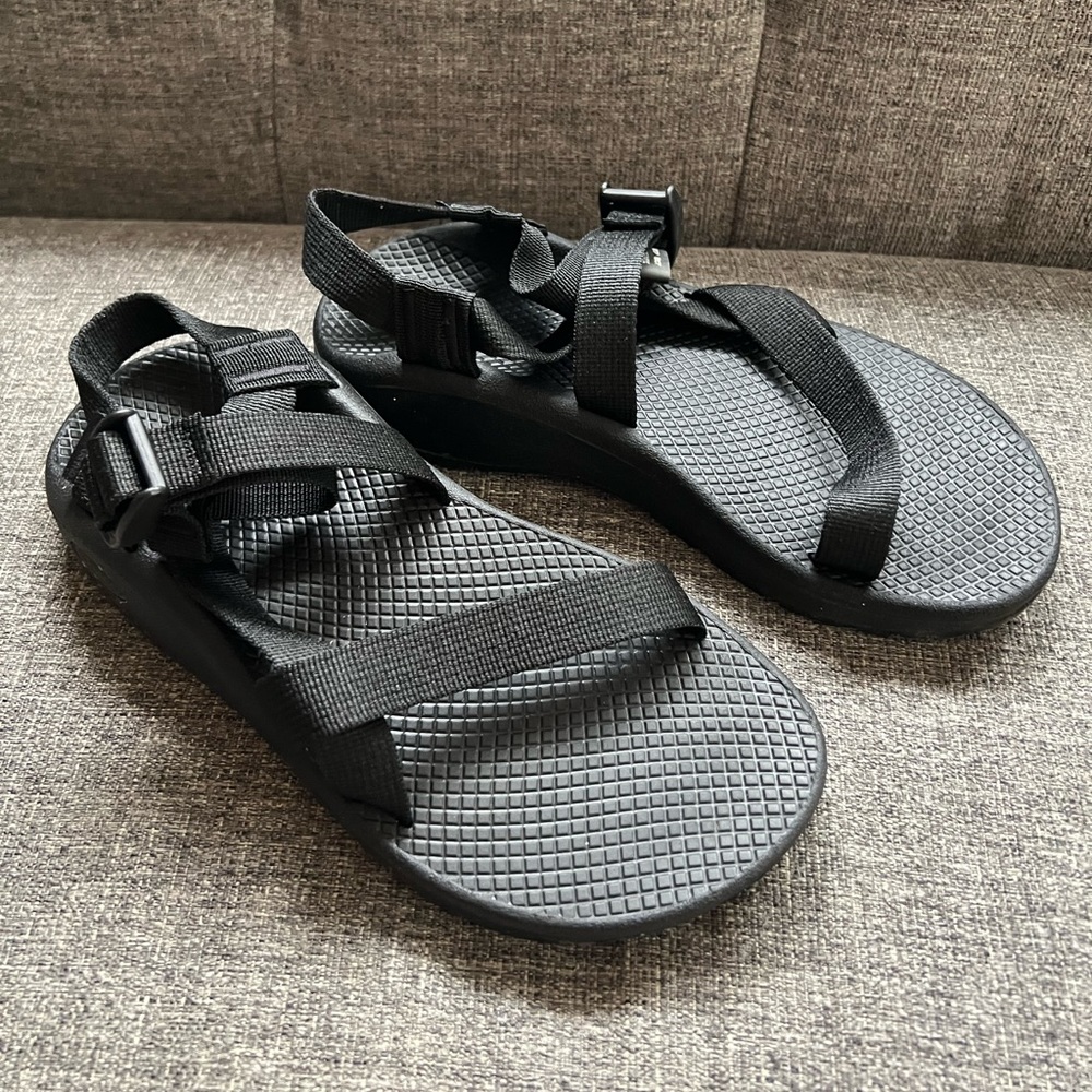 Women’s chaco sandals size 7 wide